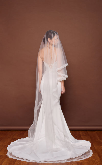 Stassi Cathedral Veil