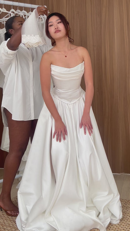 Joanna Veil
